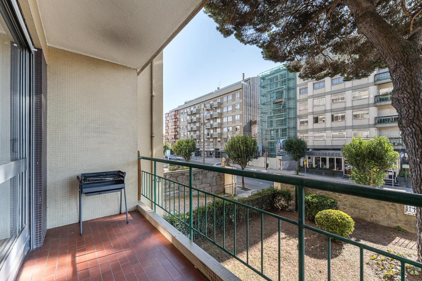 Guestready - Shades Of Blue With Balcony Apartment Porto Bagian luar foto